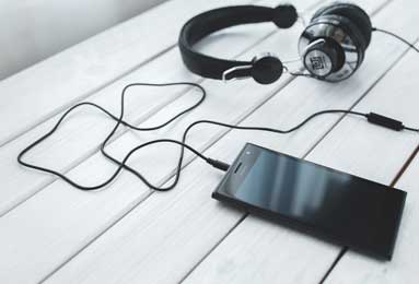 明着黑！意甲争议判罚引众怒，国米到手3分被吹没，球迷：为保争冠悬念无所不用其极